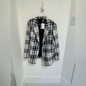 Black and white tweed H&M blazer, size medium, NWT